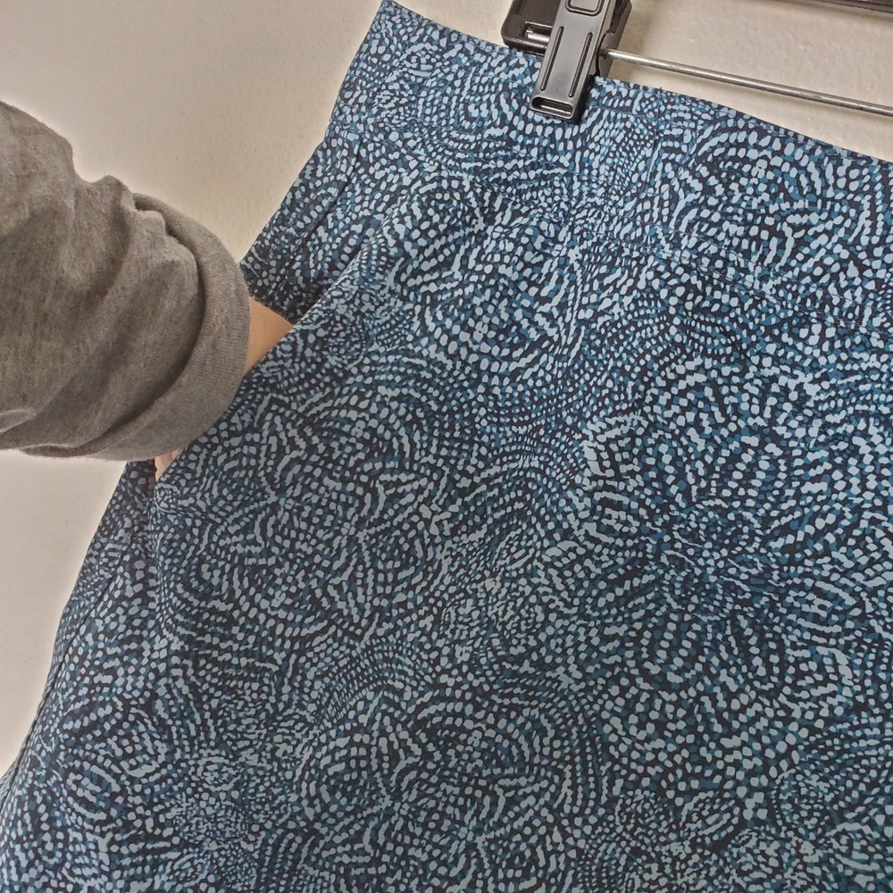 RipSkirt Hawaii Blue Batik Geometric Mosaic Wrap Skirt Quick Dry Travel Sz Large - Picture 9 of 10